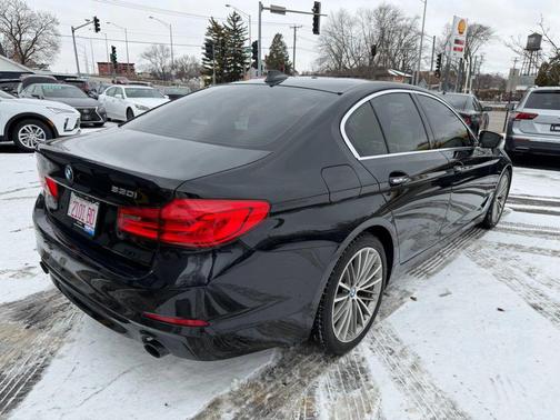 2018 BMW 530 530i Sedan 4D
