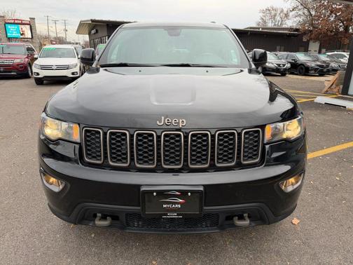 2017 Jeep Cherokee Sport