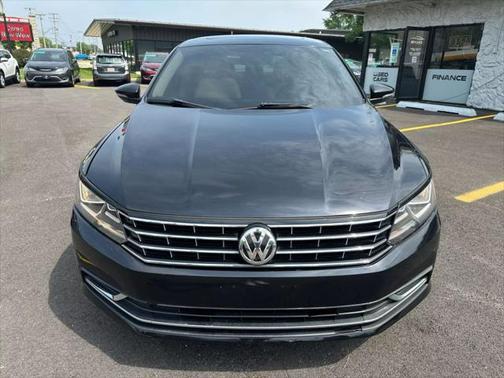 2019 Volkswagen Passat 2.0T Wolfsburg Edition