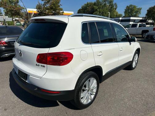 2012 Volkswagen Tiguan SE