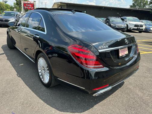 2018 Mercedes-Benz S-Class S 560 Sedan 4D