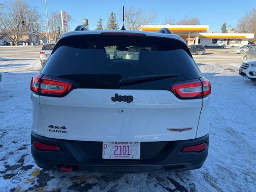 2015 Jeep Cherokee Sport