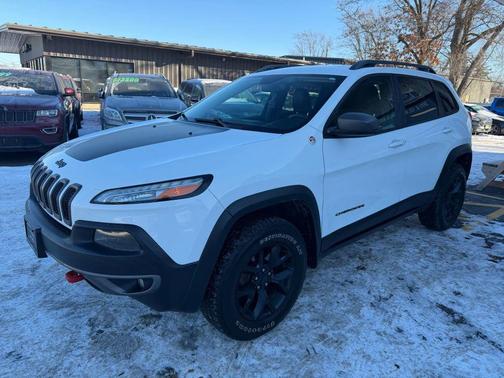 2015 Jeep Cherokee Sport