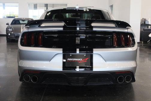 2020 Ford Shelby GT350 Base