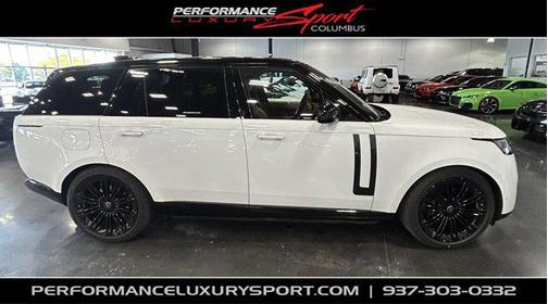 2025 Land Rover Range Rover P400 SE 7 Seat