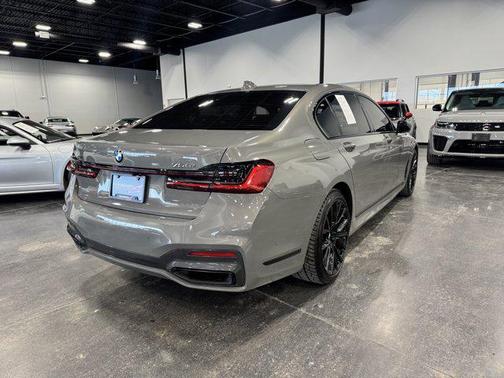 2020 BMW 750 i xDrive