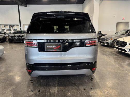 2023 Land Rover Discovery P360 S R-Dynamic