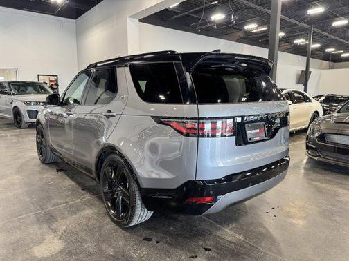 2023 Land Rover Discovery P360 S R-Dynamic