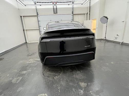 2026 Tesla Model Y Premium All-Wheel Drive