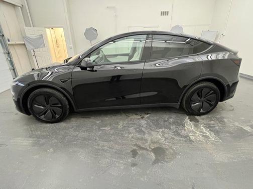 2026 Tesla Model Y Premium All-Wheel Drive