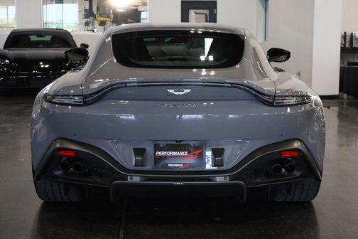2020 Aston Martin Vantage Base
