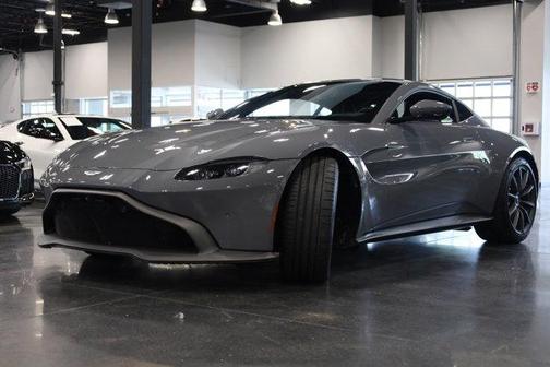 2020 Aston Martin Vantage Base