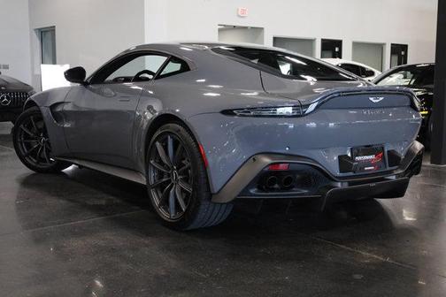 2020 Aston Martin Vantage Base