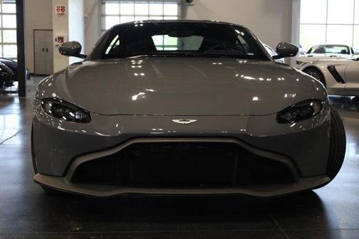 2020 Aston Martin Vantage Base