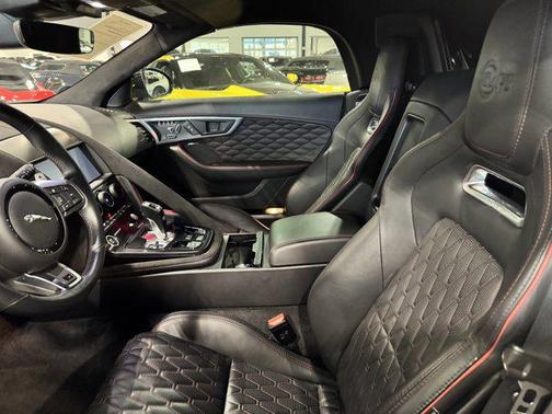 2020 Jaguar F-TYPE SVR AWD Automatic