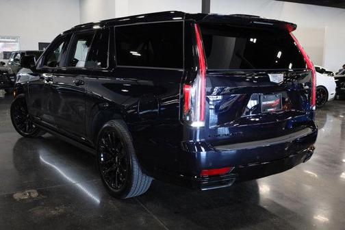 2023 Cadillac Escalade ESV Sport