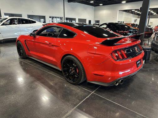 2019 Ford Shelby GT350R Base