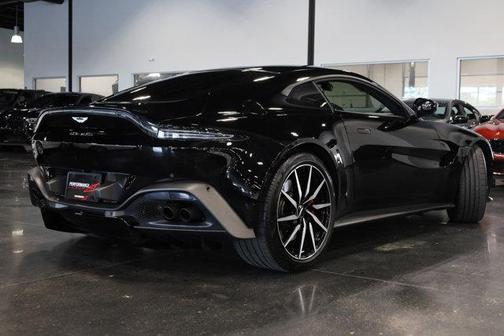2020 Aston Martin Vantage Base