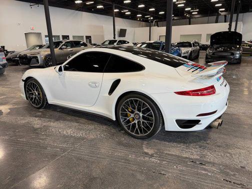 2015 Porsche 911 Turbo S