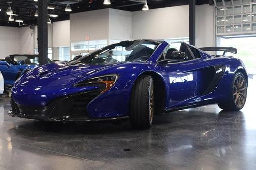 2016 McLaren 650S Base