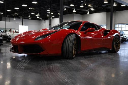 2016 Ferrari 488 GTB Base