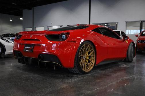 2016 Ferrari 488 GTB Base