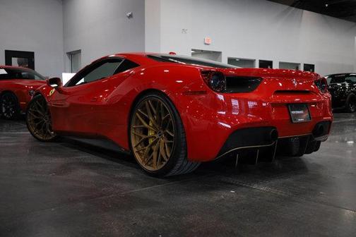 2016 Ferrari 488 GTB Base