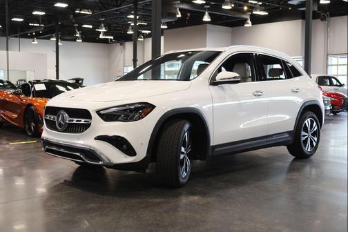 Polar White 2024 Mercedes-Benz GLA 250 4MATIC