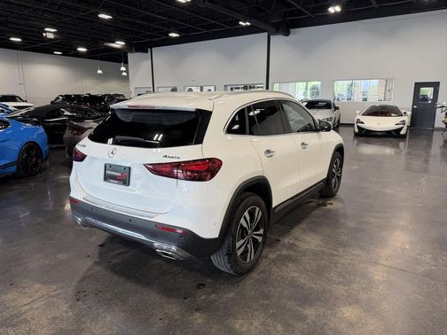 Polar White 2024 Mercedes-Benz GLA 250 4MATIC
