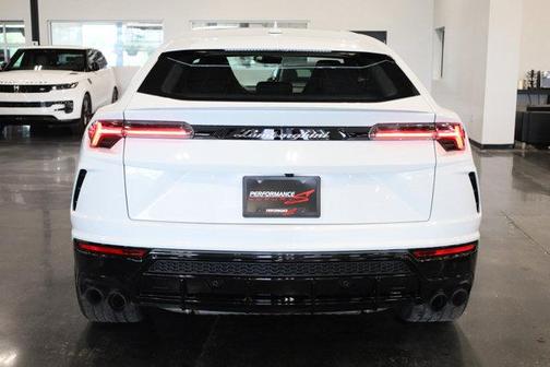 2021 Lamborghini Urus