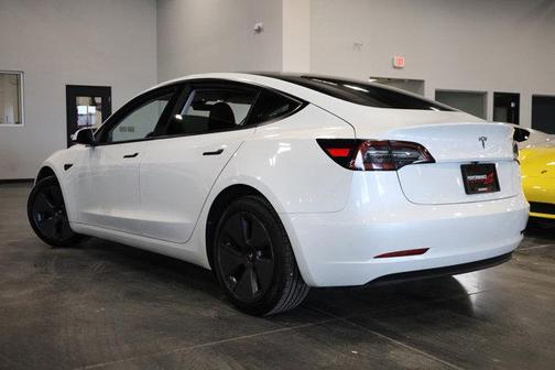 2023 Tesla Model 3 Standard Range