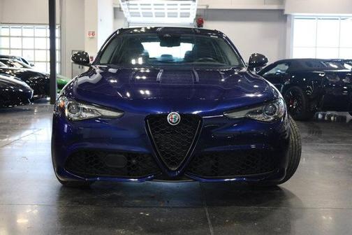 2018 Alfa Romeo Giulia Base