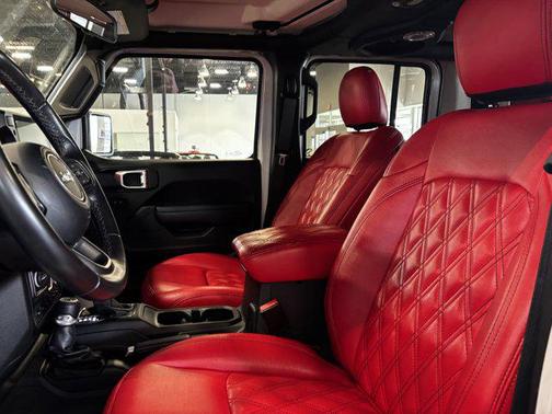 2022 Jeep Gladiator Sport S