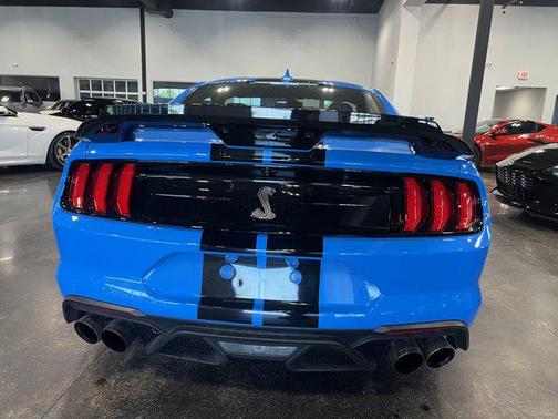 Grabber Blue Metallic 2022 Ford Shelby GT500 Base