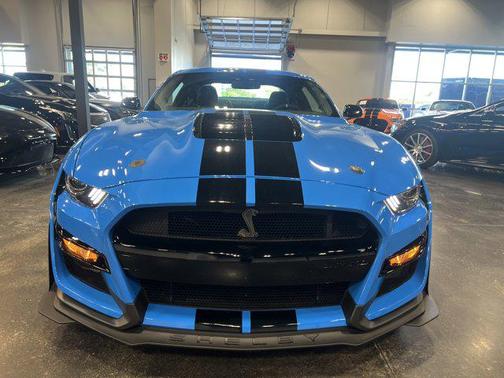Grabber Blue Metallic 2022 Ford Shelby GT500 Base
