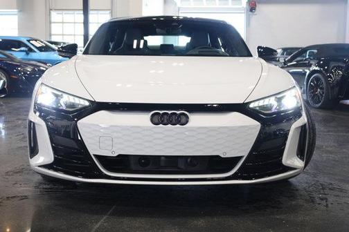 2023 Audi RS e-tron GT quattro