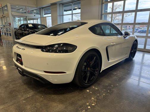 2019 Porsche 718 Cayman GTS