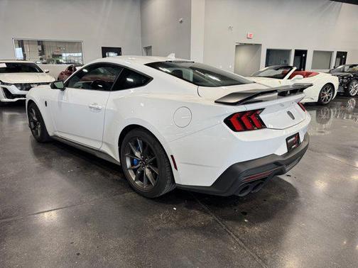 2024 Ford Mustang Dark Horse Fastback