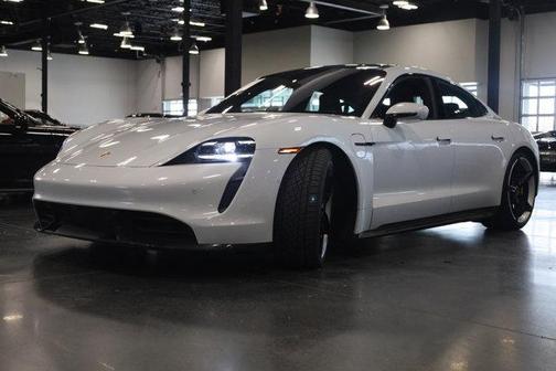 2020 Porsche Taycan Turbo S