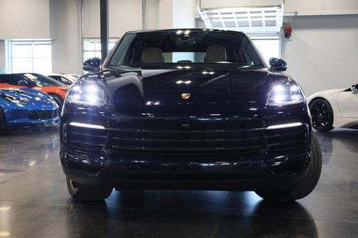 2022 Porsche Cayenne Base