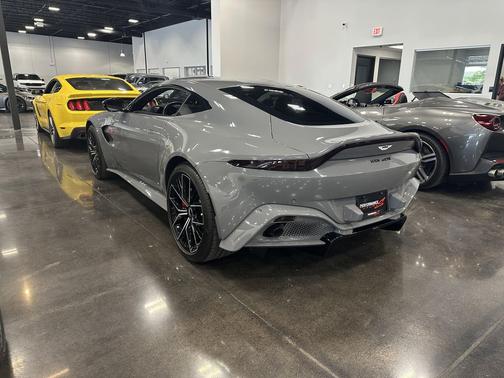 China Gray 2021 Aston Martin Vantage Base