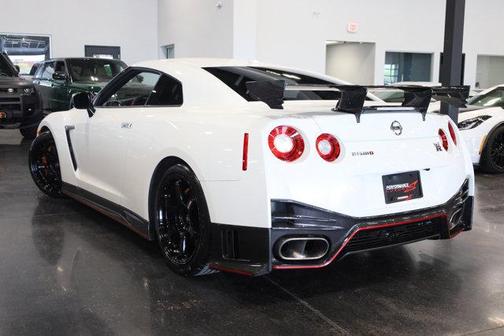 2016 Nissan GT-R Premium