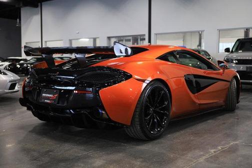 2018 McLaren 570S Base