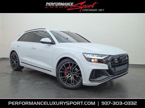 Glacier White Metallic 2023 Audi Q8 55 Prestige