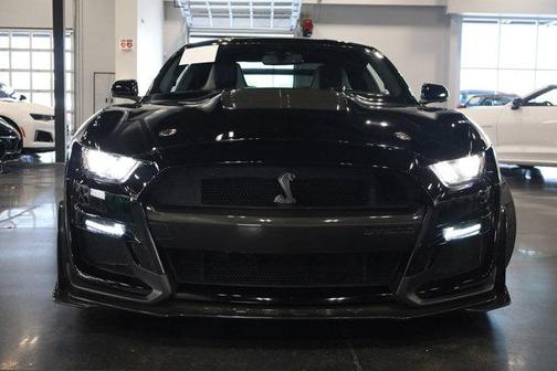 2021 Ford Shelby GT500 Base
