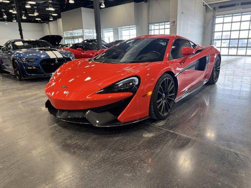 2017 McLaren 570S Base