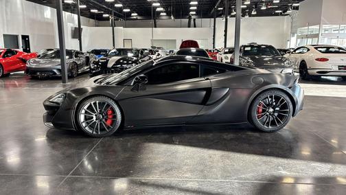 Onyx Black 2016 McLaren 570S Base