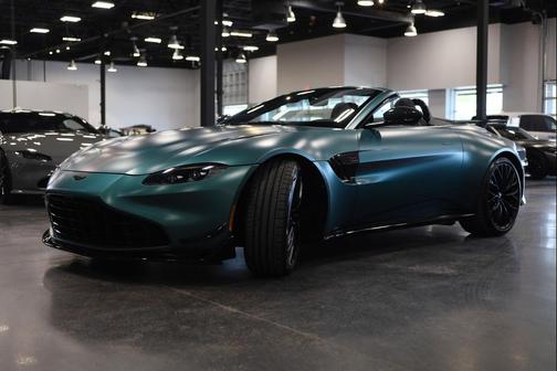 Satin Aston Martin Racing Green 2023 Aston Martin Vantage F1 Edition