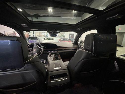 2023 Cadillac Escalade Sport Platinum