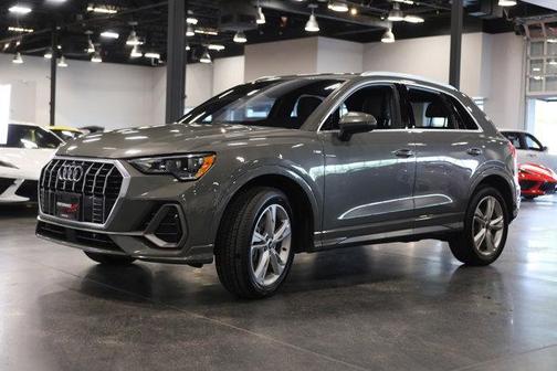 Chronos Gray Metallic 2021 Audi Q3 45 S line Premium